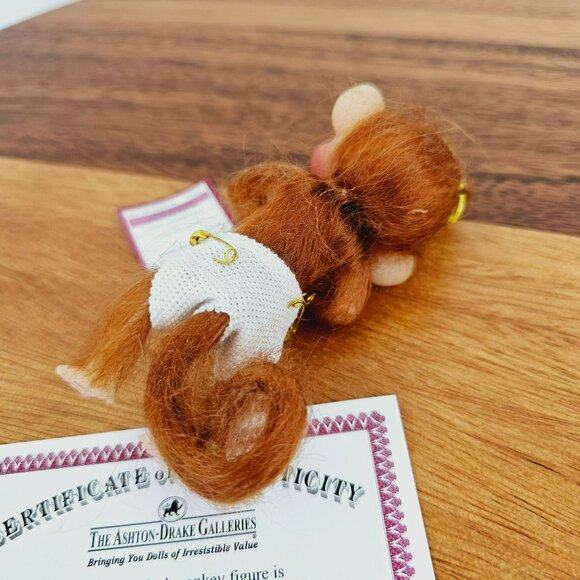 Just a Little Monkey Business Ashton Drake Gallery Lydia Marlene Cuddles Figure - Picture 7 of 13